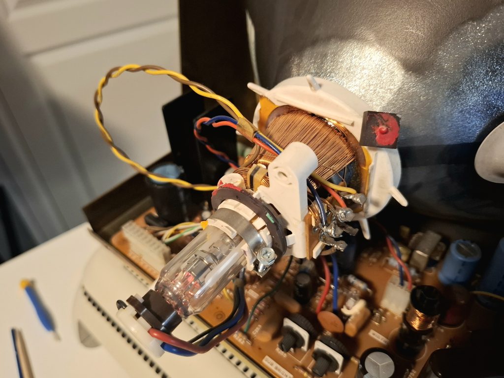 CBM-8296- adjusting the monitor geometry 
